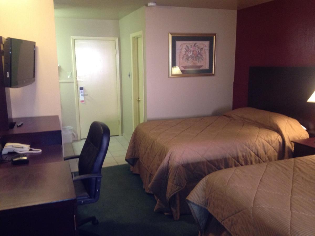 Colonial Inn Monahans Tx Εξωτερικό φωτογραφία